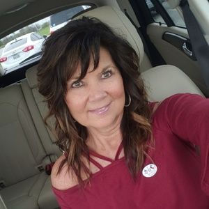 Meet your Posher, Kim